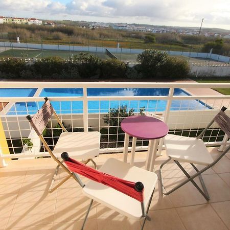 Bed and Breakfast Surf House Baleal Exterior foto