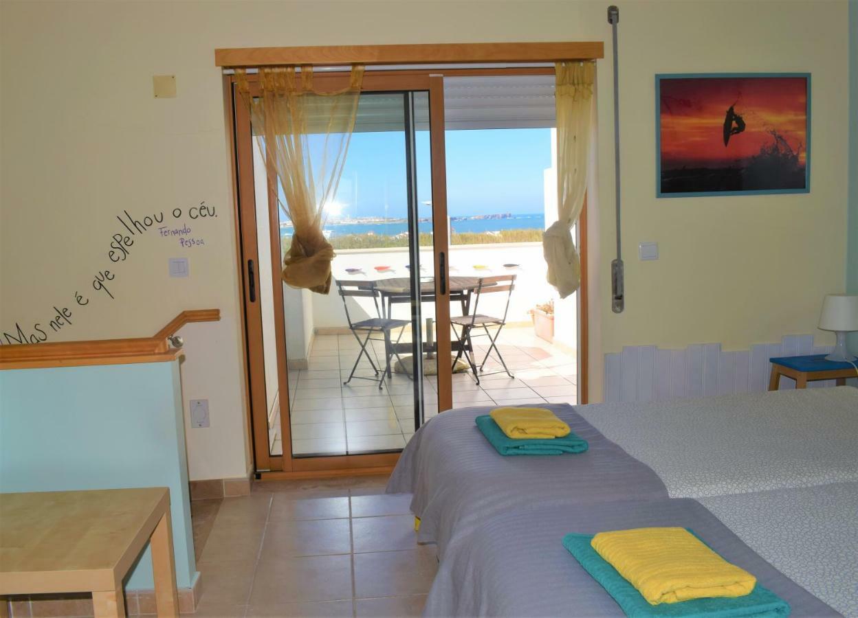 Bed and Breakfast Surf House Baleal Exterior foto